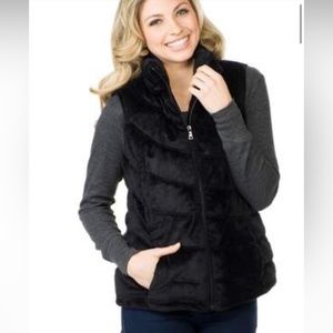 NWT, Braefair, Women’s, Fuzzy Puffer Vest, Lined,‎ Black, Size Small